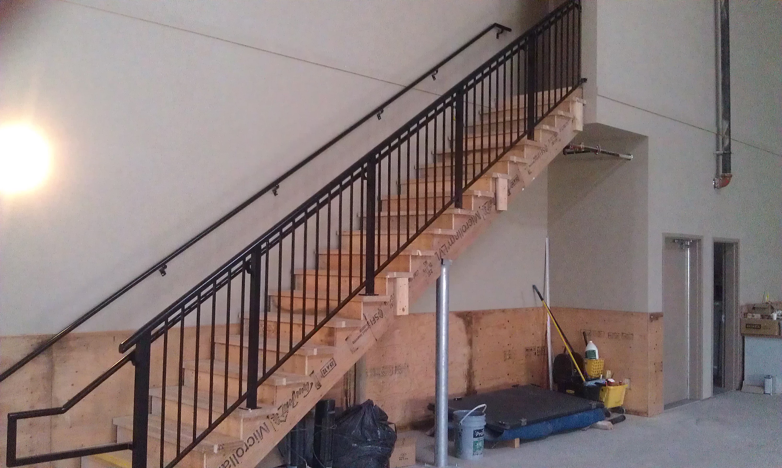 hand rails for steps indoors